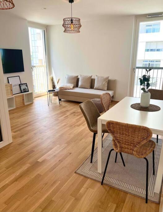 Donaublick Oasis: Stylische Wohnung Wien Eksteriør billede