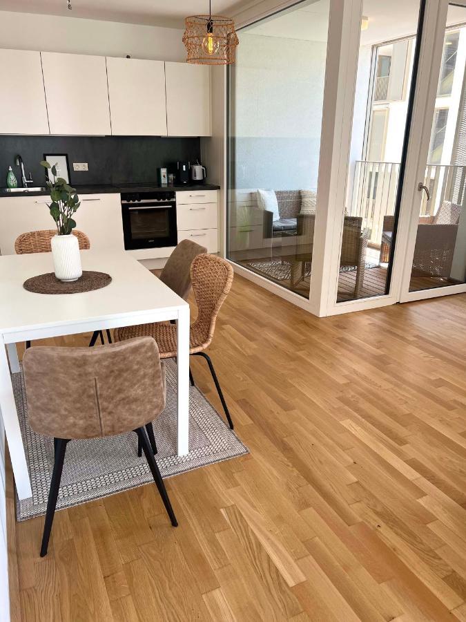 Donaublick Oasis: Stylische Wohnung Wien Eksteriør billede